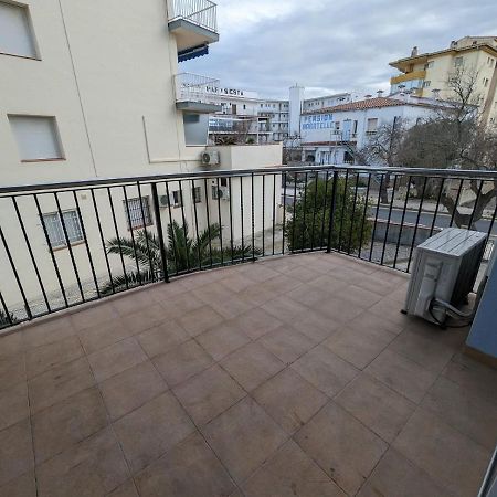 Apartamento En Roses, A 2 Minutos A Pie De Playa Eksteriør billede